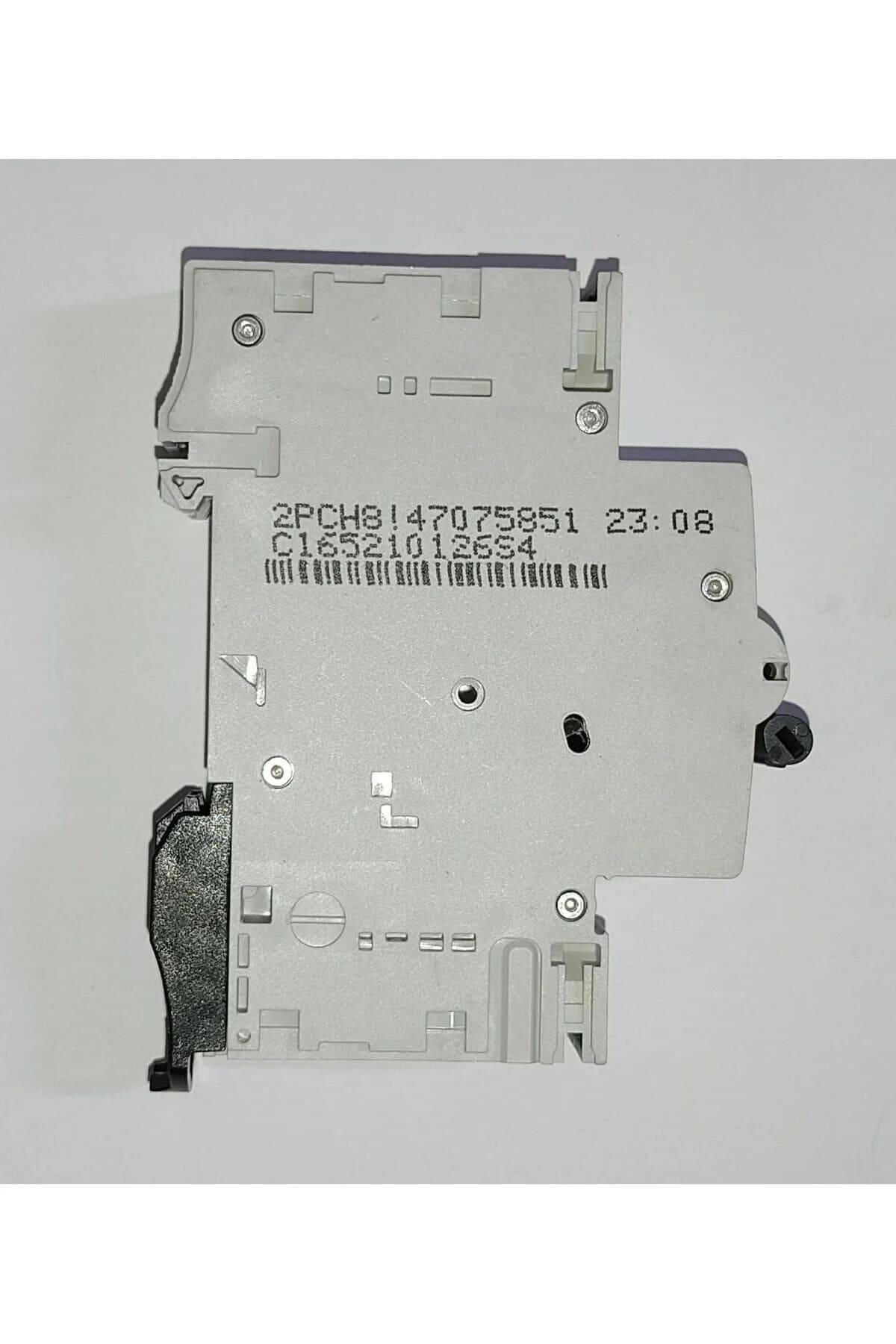 General Electric W OTOMAT 1x16A C TİPİ